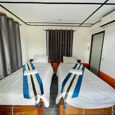 Revolution Hostel Пай Екстер'єр фото