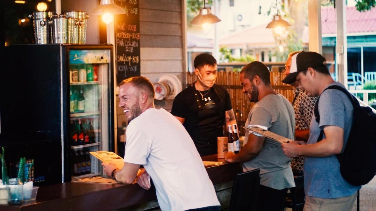 Revolution Hostel Пай Екстер'єр фото